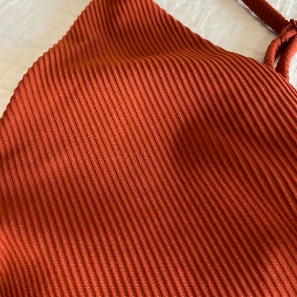 Lululemon Woman’s One Piece Swimsuit, Small, Color Cayenne - Picture 12 of 16